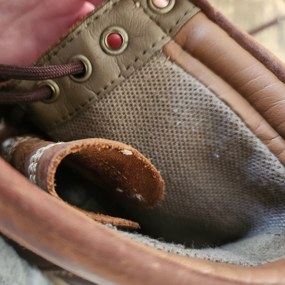 Men's Ultra Soft Leather Timberland Hiking Boots - Picture 2 of 13